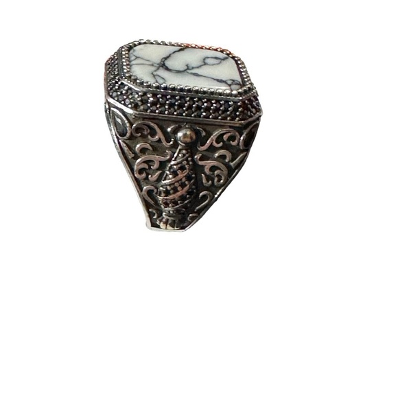 Artisan Crafted Ornate 925 Sterling Silver White Buffalo Cabochon Size 11 14.5g - Picture 8 of 14